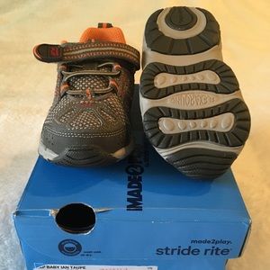Stride Rite Made 2 Play Baby Ian Taupe